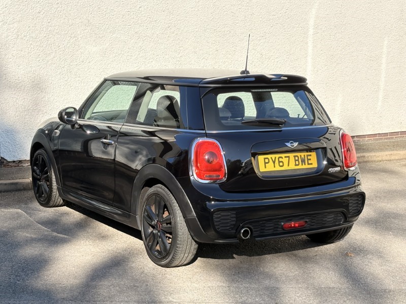 2017 (67) MINI HATCHBACK 1.5 Cooper 3dr 5802798