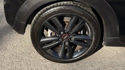 2017 (67) MINI HATCHBACK 1.5 Cooper 3dr 5802805