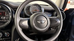2017 (67) MINI HATCHBACK 1.5 Cooper 3dr 5802809
