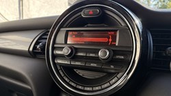 2017 (67) MINI HATCHBACK 1.5 Cooper 3dr 5802821