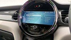 2024 (24) MINI HATCHBACK 1.5 Cooper Exclusive Premium 3dr Auto 5814527