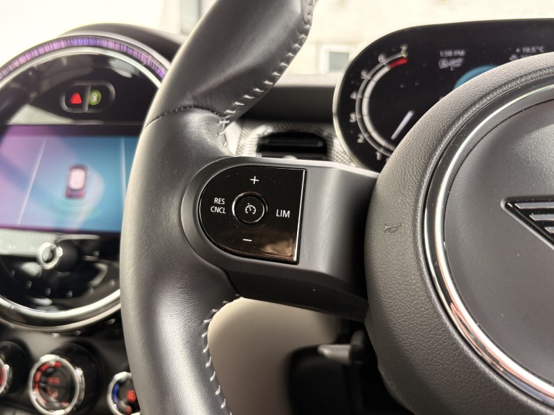 2024 (24) MINI HATCHBACK 1.5 Cooper Exclusive Premium 3dr Auto 5814524
