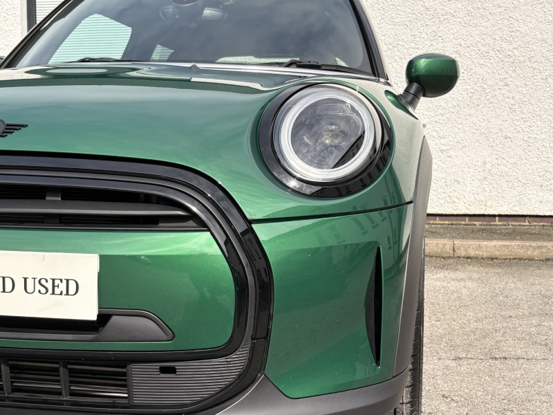 2024 (24) MINI HATCHBACK 1.5 Cooper Exclusive Premium 3dr Auto 5814537