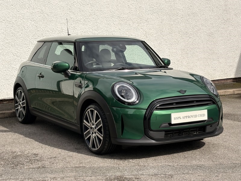 2024 (24) MINI HATCHBACK 1.5 Cooper Exclusive Premium 3dr Auto