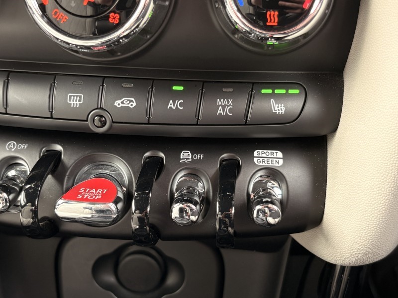 2024 (24) MINI HATCHBACK 1.5 Cooper Exclusive Premium 3dr Auto 5814521