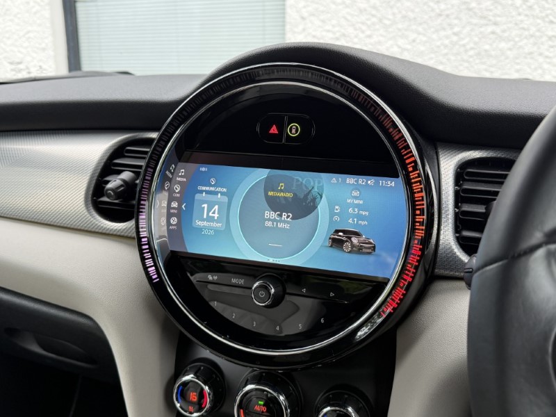 2023 (23) MINI HATCHBACK 1.5 Cooper Exclusive 3dr 5815888