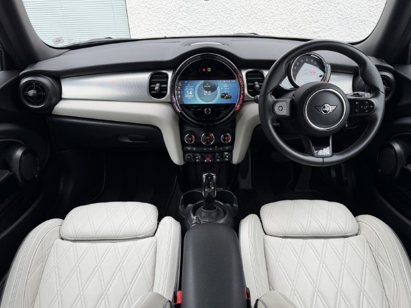 2023 (23) MINI HATCHBACK 1.5 Cooper Exclusive 3dr 5815931
