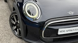 2023 (23) MINI HATCHBACK 1.5 Cooper Exclusive 3dr 5815908
