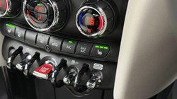 2023 (23) MINI HATCHBACK 1.5 Cooper Exclusive 3dr 5815892