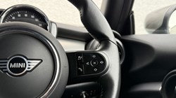 2023 (23) MINI HATCHBACK 1.5 Cooper Exclusive 3dr 5815896