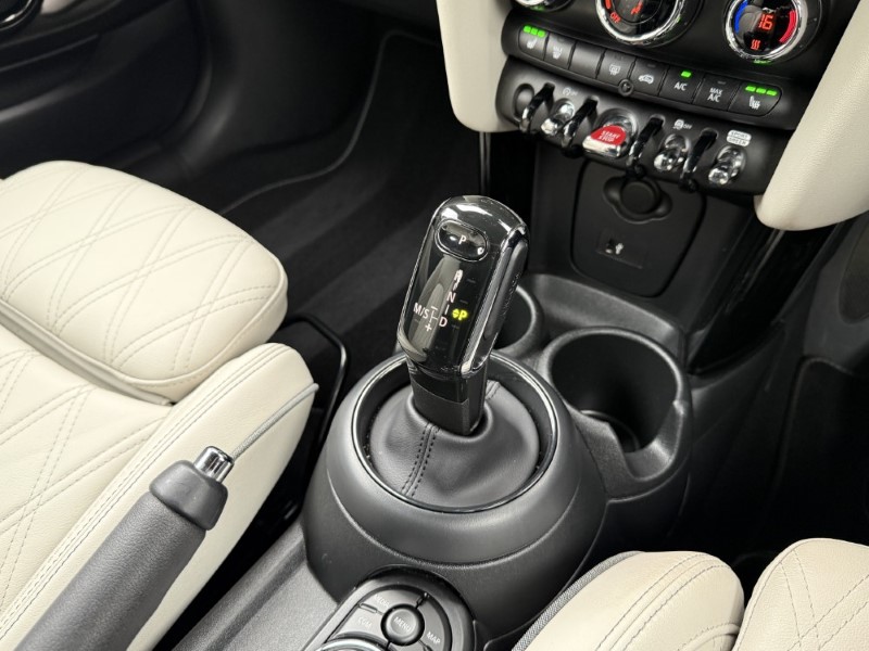 2023 (23) MINI HATCHBACK 1.5 Cooper Exclusive 3dr 5815893