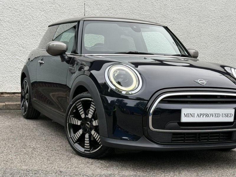 2023 (23) MINI HATCHBACK 1.5 Cooper Exclusive 3dr 5815907