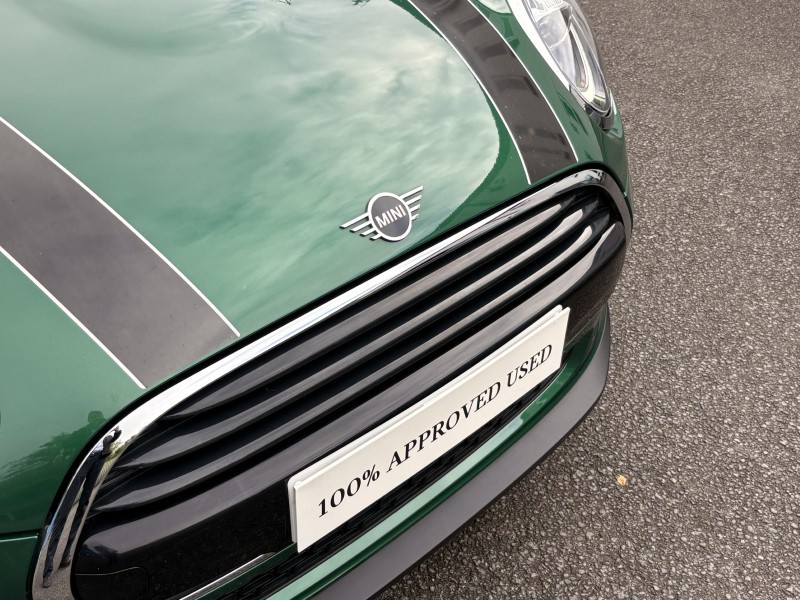 2020 (70) MINI HATCHBACK 1.5 Cooper Classic II 5dr 5846754