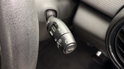 2020 (70) MINI HATCHBACK 1.5 Cooper Classic II 5dr 5846766