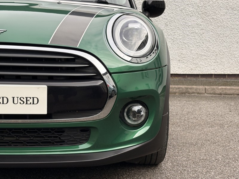 2020 (70) MINI HATCHBACK 1.5 Cooper Classic II 5dr 5846757
