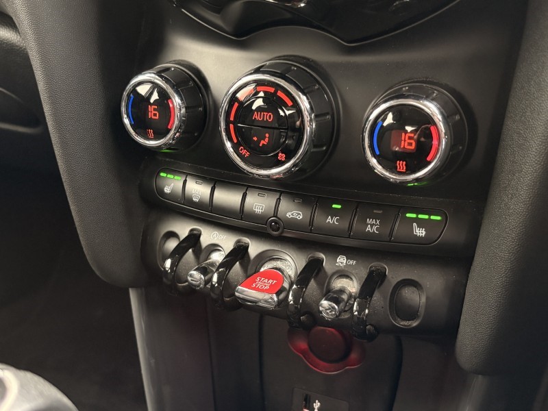 2020 (70) MINI HATCHBACK 1.5 Cooper Classic II 5dr 5846772