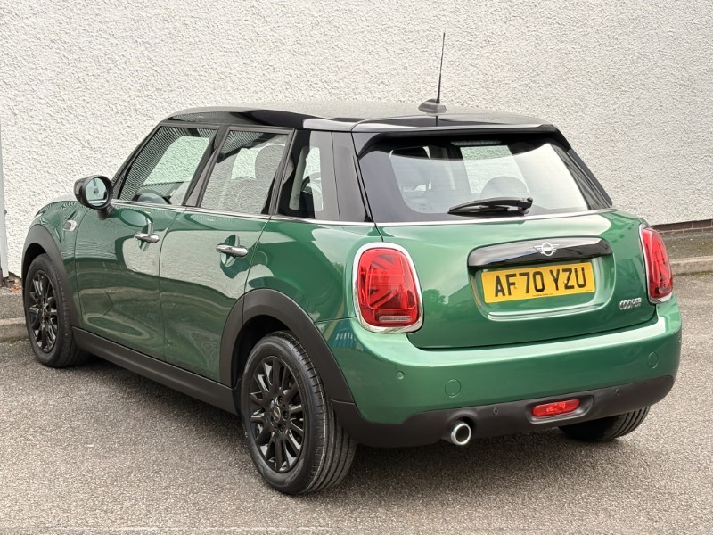 2020 (70) MINI HATCHBACK 1.5 Cooper Classic II 5dr 5846743
