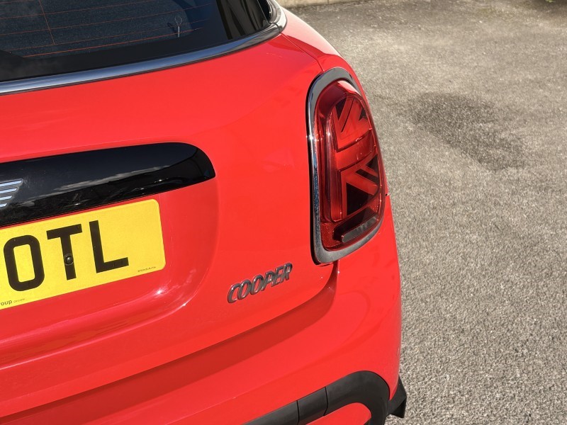 2021 (21) MINI HATCHBACK 1.5 Cooper Classic 5dr 5871419