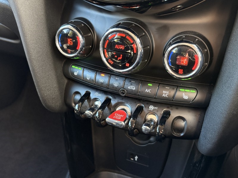 2021 (21) MINI HATCHBACK 1.5 Cooper Classic 5dr 5871432
