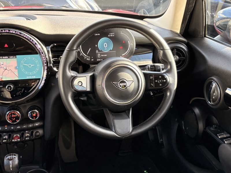 2021 (21) MINI HATCHBACK 1.5 Cooper Classic 5dr 5871446