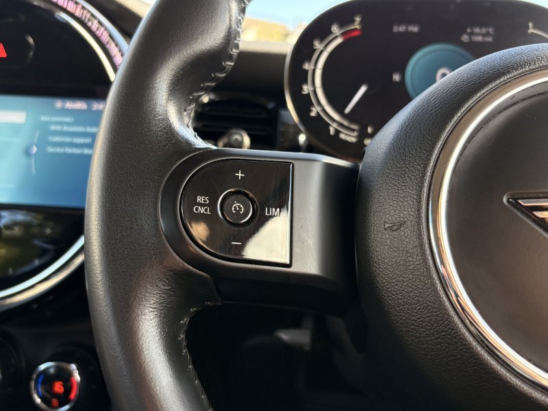 2021 (21) MINI HATCHBACK 1.5 Cooper Classic 5dr 5871438