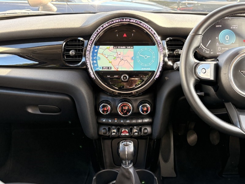 2021 (21) MINI HATCHBACK 1.5 Cooper Classic 5dr 5871447