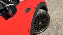 2021 (21) MINI HATCHBACK 1.5 Cooper Classic 5dr 5871425
