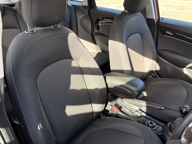 2021 (21) MINI HATCHBACK 1.5 Cooper Classic 5dr 5871444