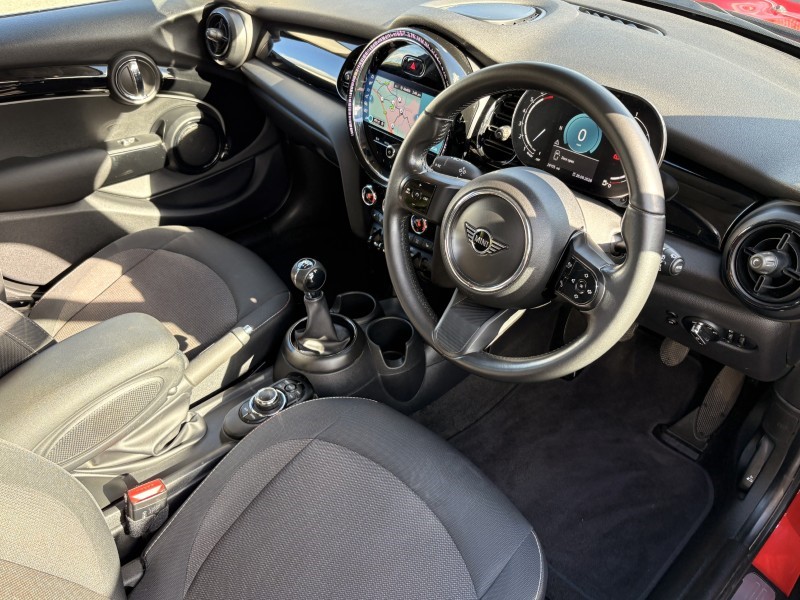 2021 (21) MINI HATCHBACK 1.5 Cooper Classic 5dr 5871443