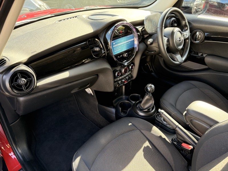 2021 (21) MINI HATCHBACK 1.5 Cooper Classic 5dr 5871449