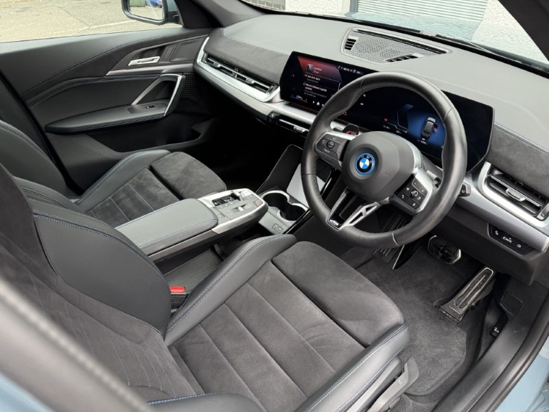 2026 (26) BMW iX1 150kW eDrive20 M Sport 65kWh 5dr Auto 5843638