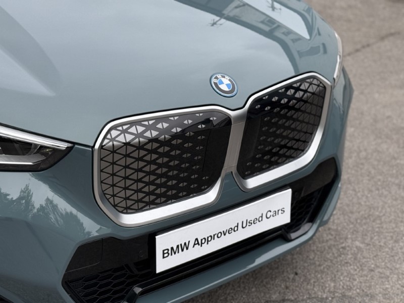2026 (26) BMW iX1 150kW eDrive20 M Sport 65kWh 5dr Auto 5843678
