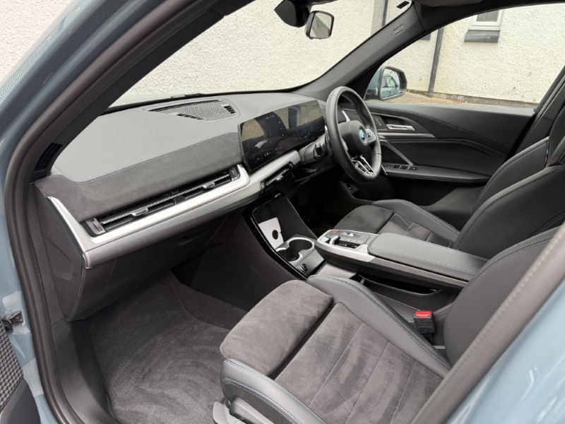 2026 (26) BMW iX1 150kW eDrive20 M Sport 65kWh 5dr Auto 5843636
