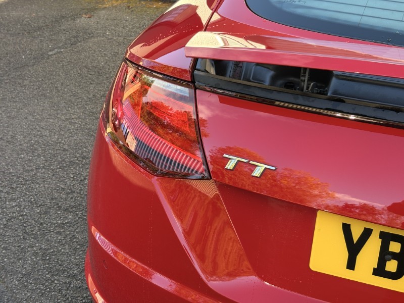 2020 (20) AUDI TT 40 TFSI Sport 2dr S Tronic 5909833