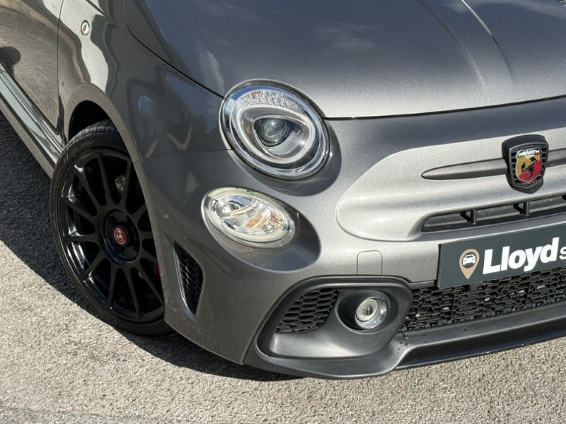 2019 (19) ABARTH 595 1.4 T-Jet 180 Essesse 70th Anniversary 3dr 5881002