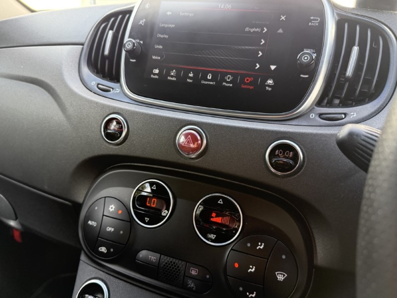 2019 (19) ABARTH 595 1.4 T-Jet 180 Essesse 70th Anniversary 3dr 5880973