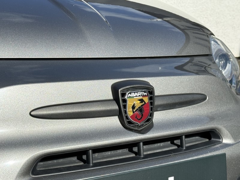 2019 (19) ABARTH 595 1.4 T-Jet 180 Essesse 70th Anniversary 3dr 5881003