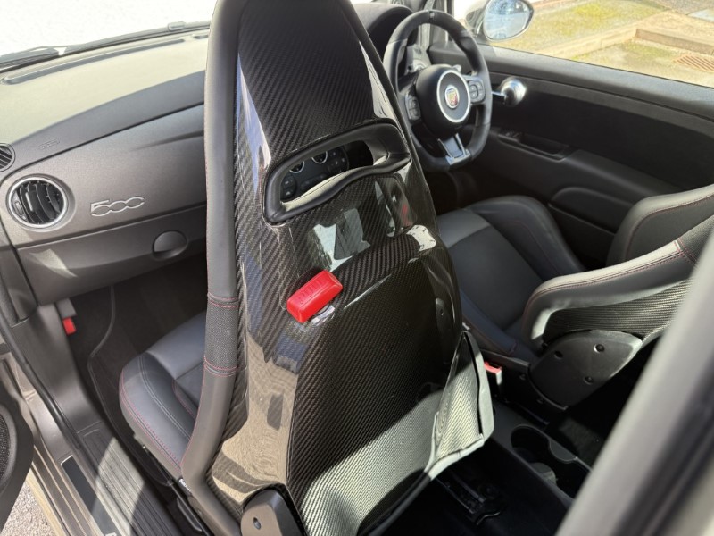 2019 (19) ABARTH 595 1.4 T-Jet 180 Essesse 70th Anniversary 3dr 5880987