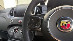 2019 (19) ABARTH 595 1.4 T-Jet 180 Essesse 70th Anniversary 3dr 5880977