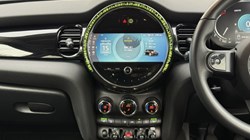 2023 (23) MINI HATCHBACK 1.5 Cooper Classic Premium 5dr 5945318