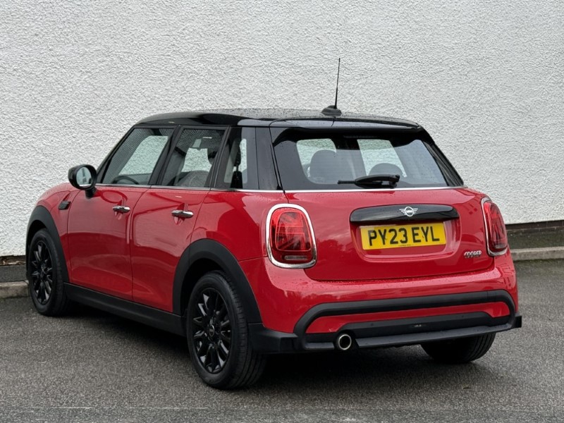 2023 (23) MINI HATCHBACK 1.5 Cooper Classic Premium 5dr 5945319