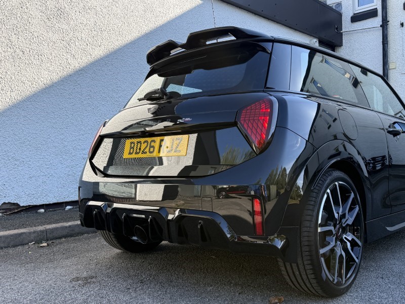2026 (26) MINI COOPER 2.0 John Cooper Works 3dr Auto 5874425