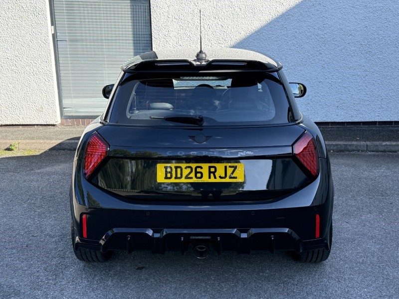 2026 (26) MINI COOPER 2.0 John Cooper Works 3dr Auto 5874416