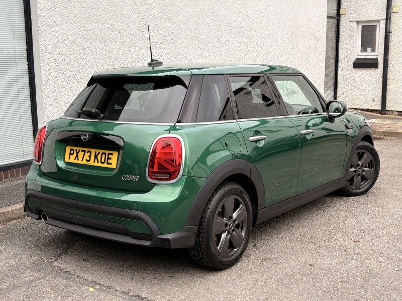 2023 (73) MINI HATCHBACK 1.5 Cooper Classic Premium 5dr Auto 5929540