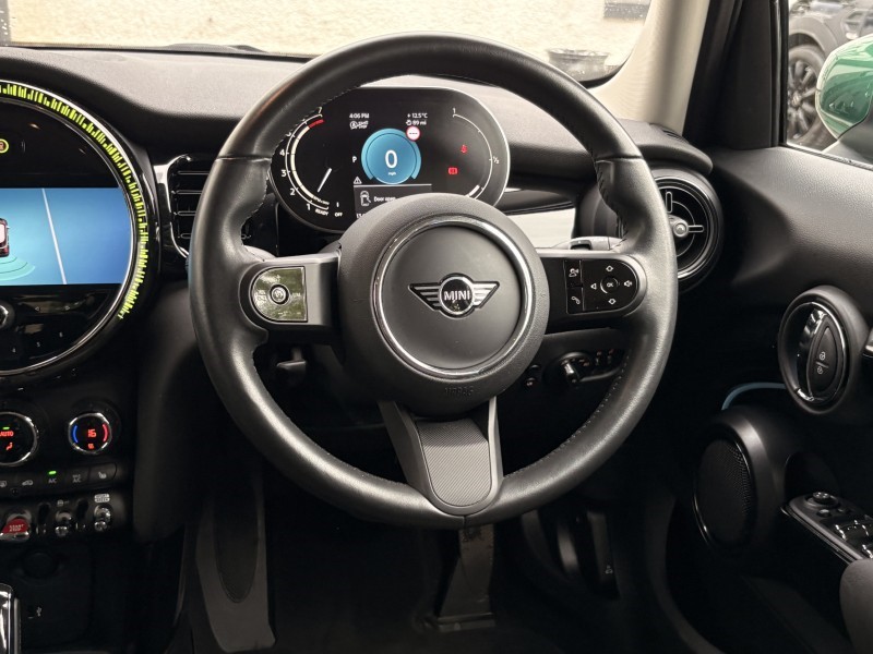 2023 (73) MINI HATCHBACK 1.5 Cooper Classic Premium 5dr Auto 5929547