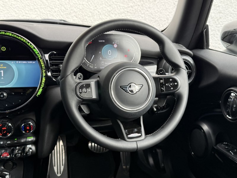 2024 (73) MINI HATCHBACK 2.0 Cooper S Sport Premium Plus 5dr Auto 5921762
