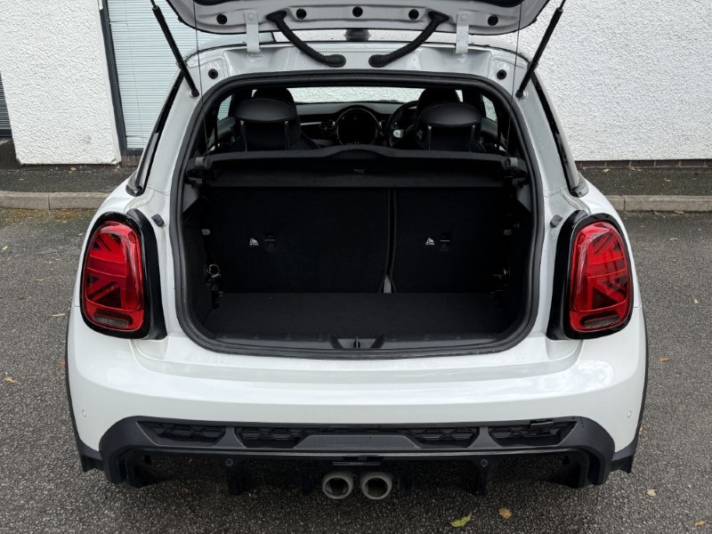 2024 (73) MINI HATCHBACK 2.0 Cooper S Sport Premium Plus 5dr Auto 5921743