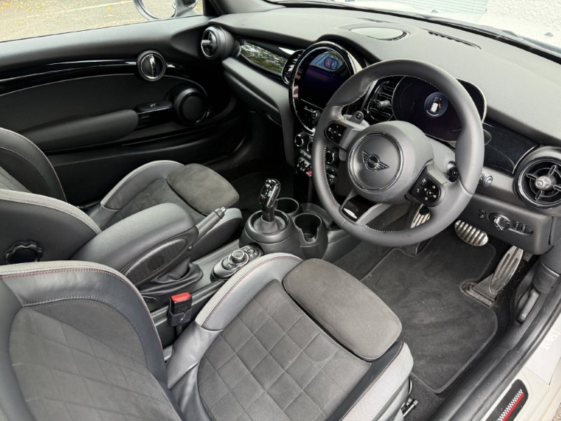 2024 (73) MINI HATCHBACK 2.0 Cooper S Sport Premium Plus 5dr Auto 5921747