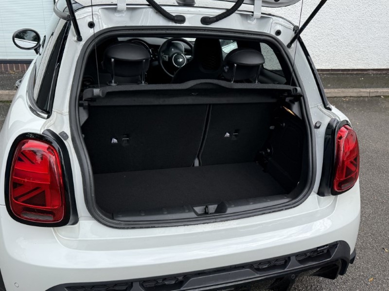 2024 (73) MINI HATCHBACK 2.0 Cooper S Sport Premium Plus 5dr Auto 5921744
