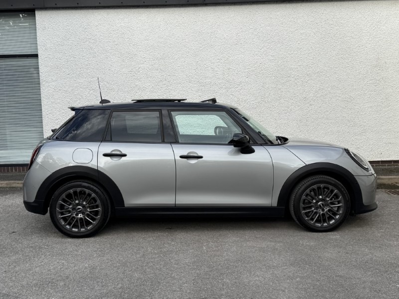 2024 (74) MINI COOPER 2.0 S Classic 5dr Auto 5877248